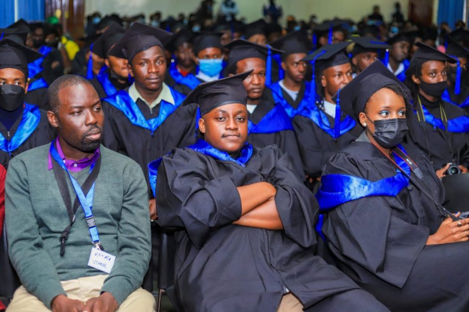 Graduation Ceremony - Kamata College