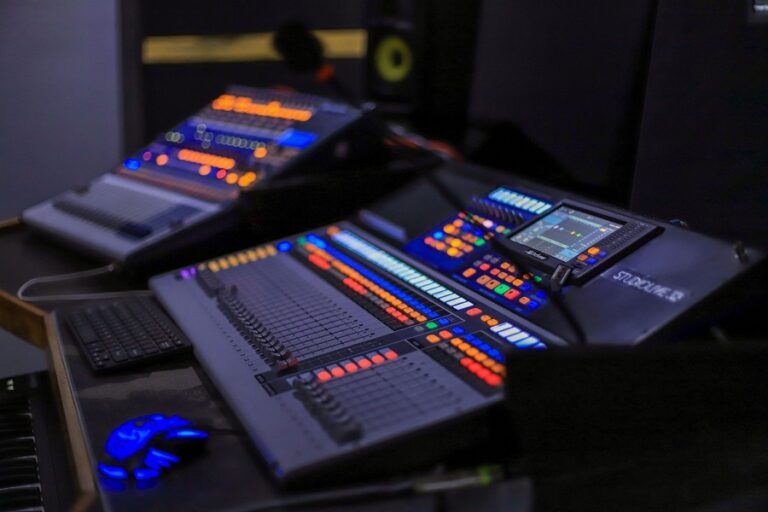 StudioLive-Music-mixer